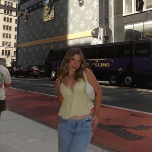 Meet your Posher, Kylie